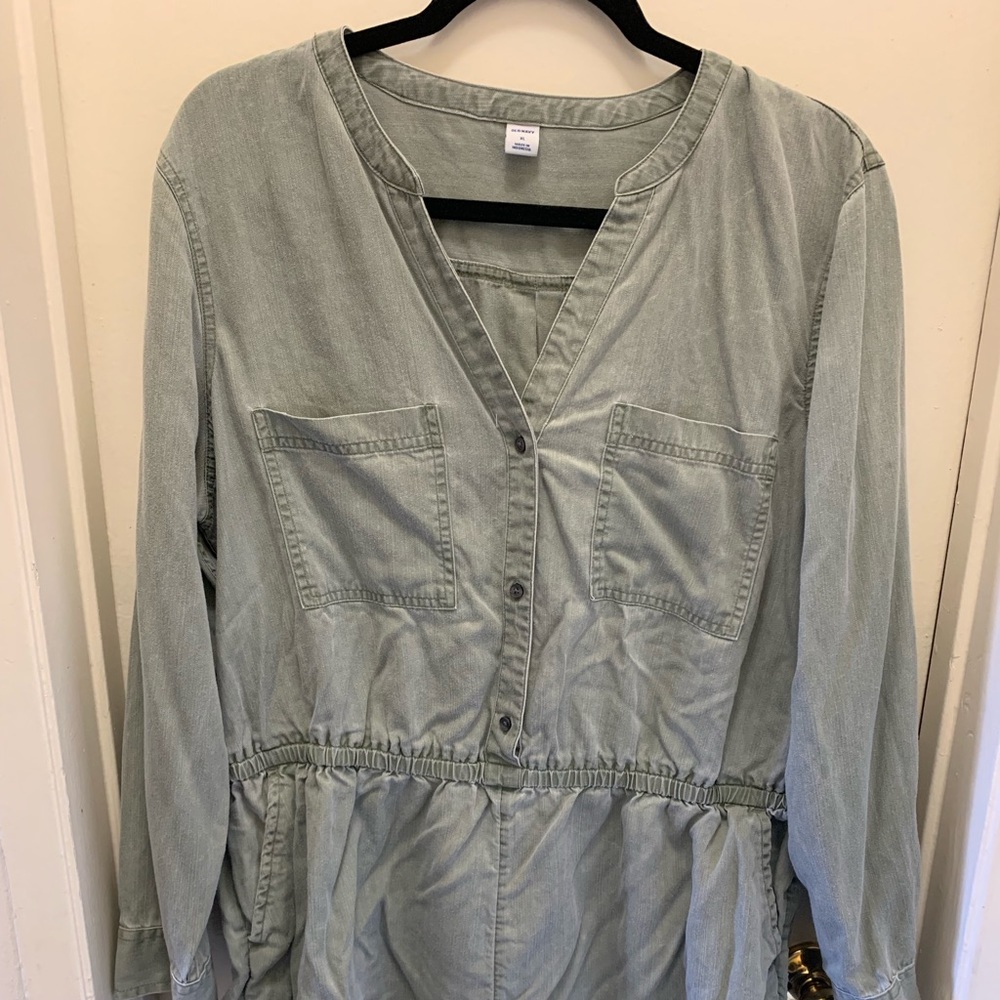 Green long sleeve romper